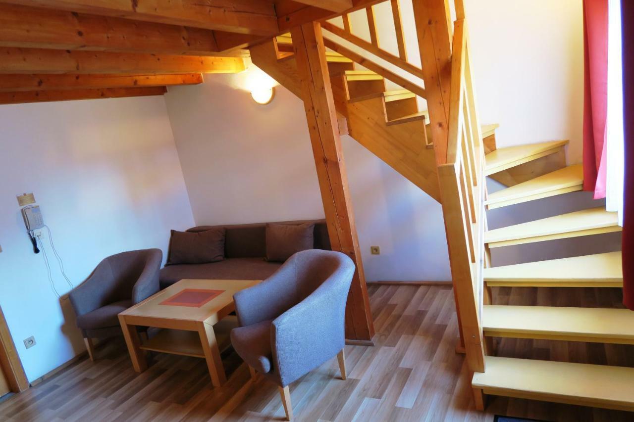 Tatralandia Apartmany Relax Липтовски-Микулаш Экстерьер фото