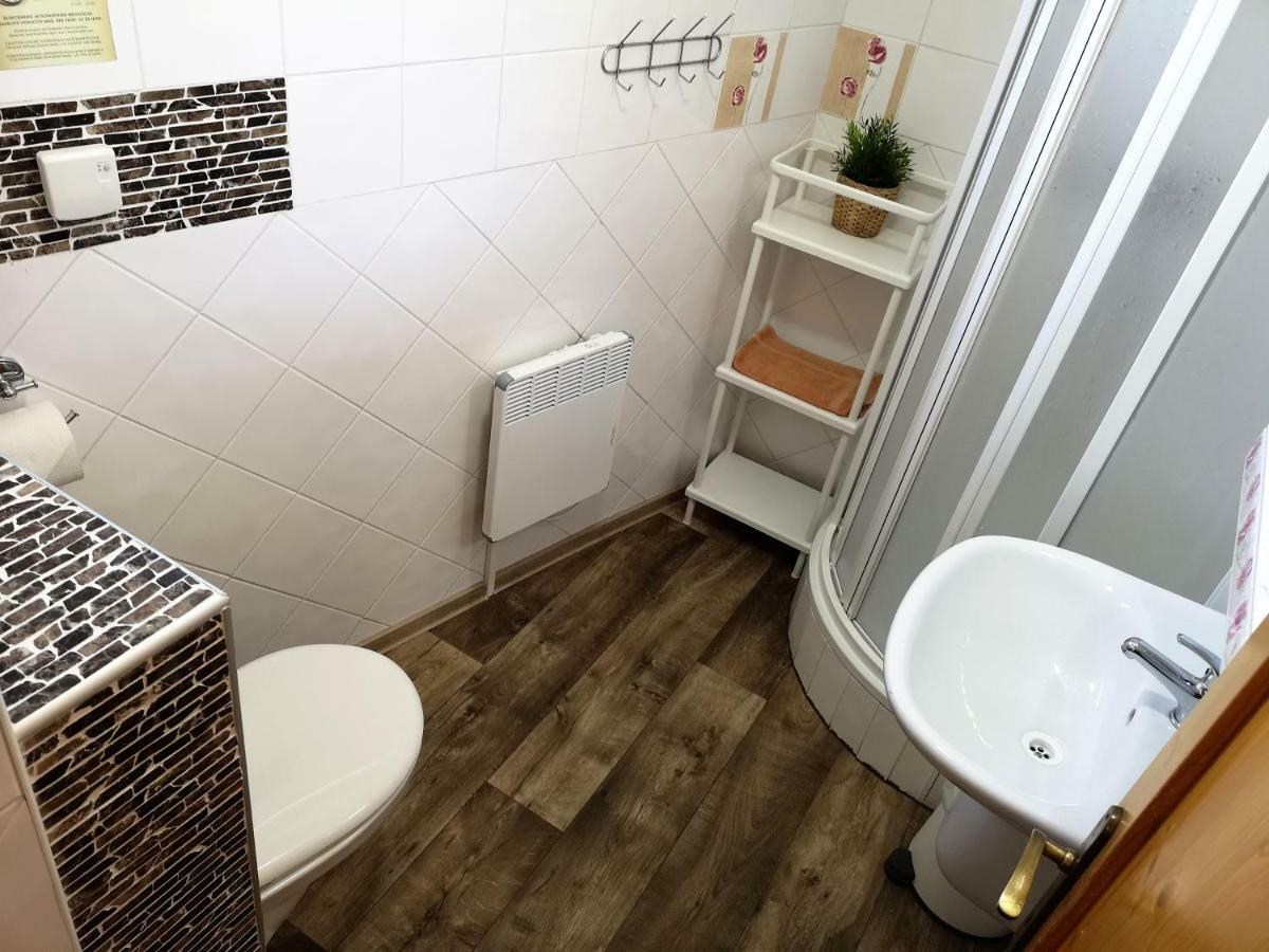 Tatralandia Apartmany Relax Липтовски-Микулаш Экстерьер фото